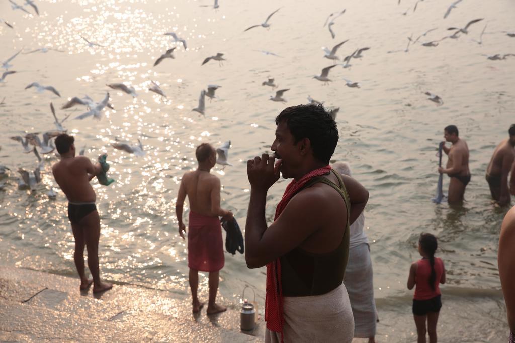Somit Paying Guest House Varanasi Exteriör bild