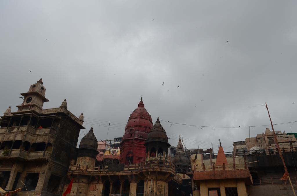 Somit Paying Guest House Varanasi Exteriör bild